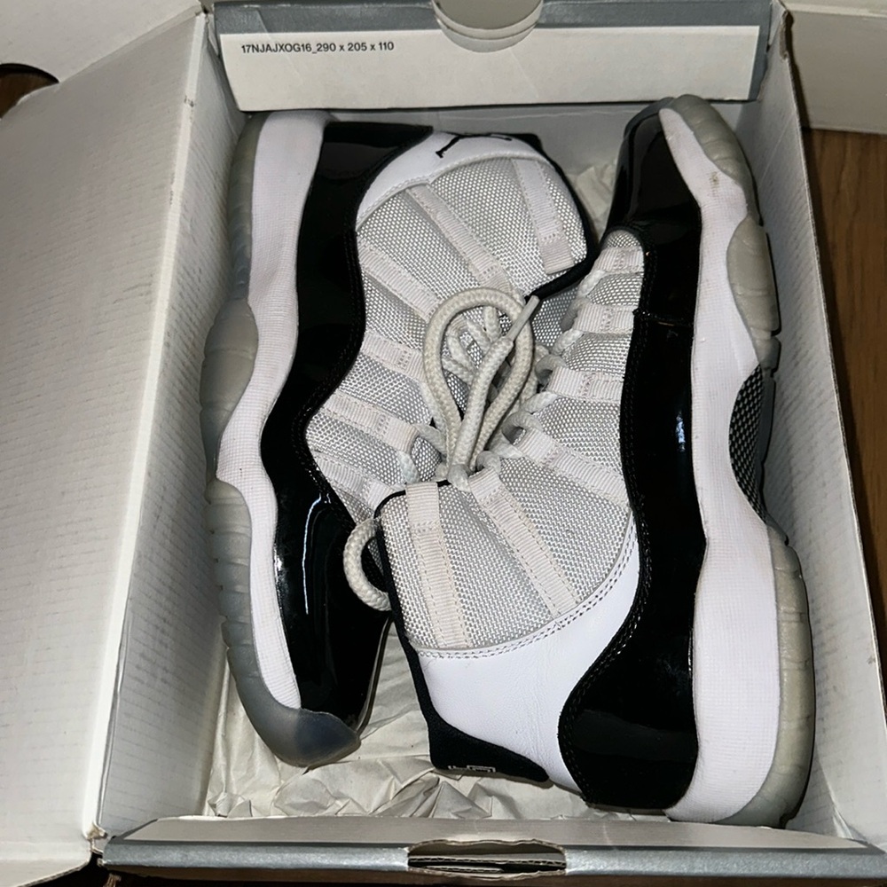 Jordan concords sz 5.5y